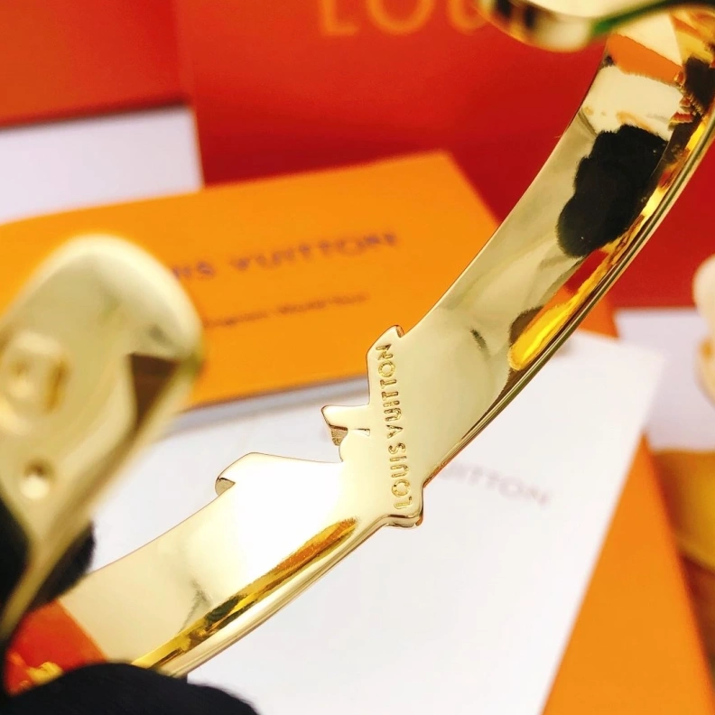 Breathable LX Bracelets 309534