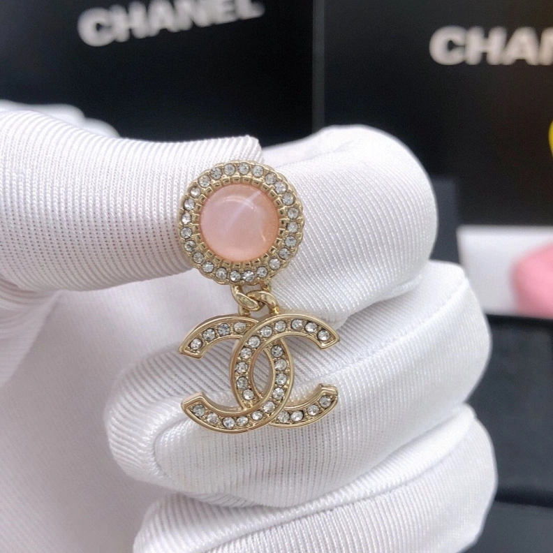 Efficient Chxnxl Earrings 287329