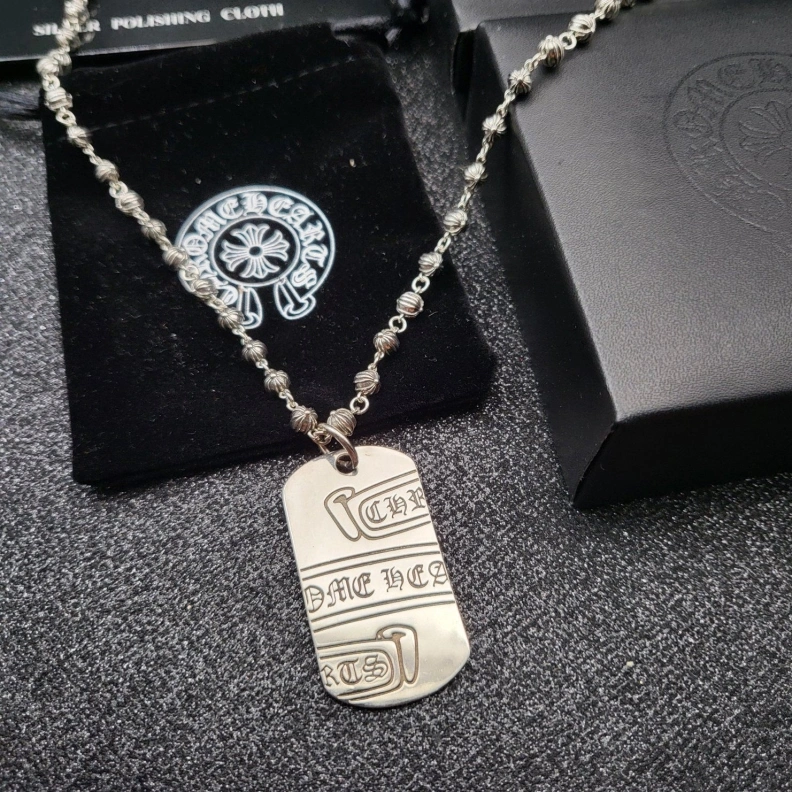 Stylish Chrxmx Hxxrts Necklaces 297804