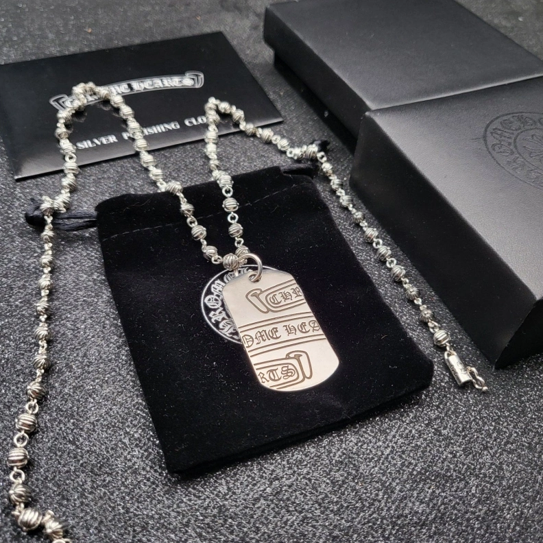 Stylish Chrxmx Hxxrts Necklaces 297804