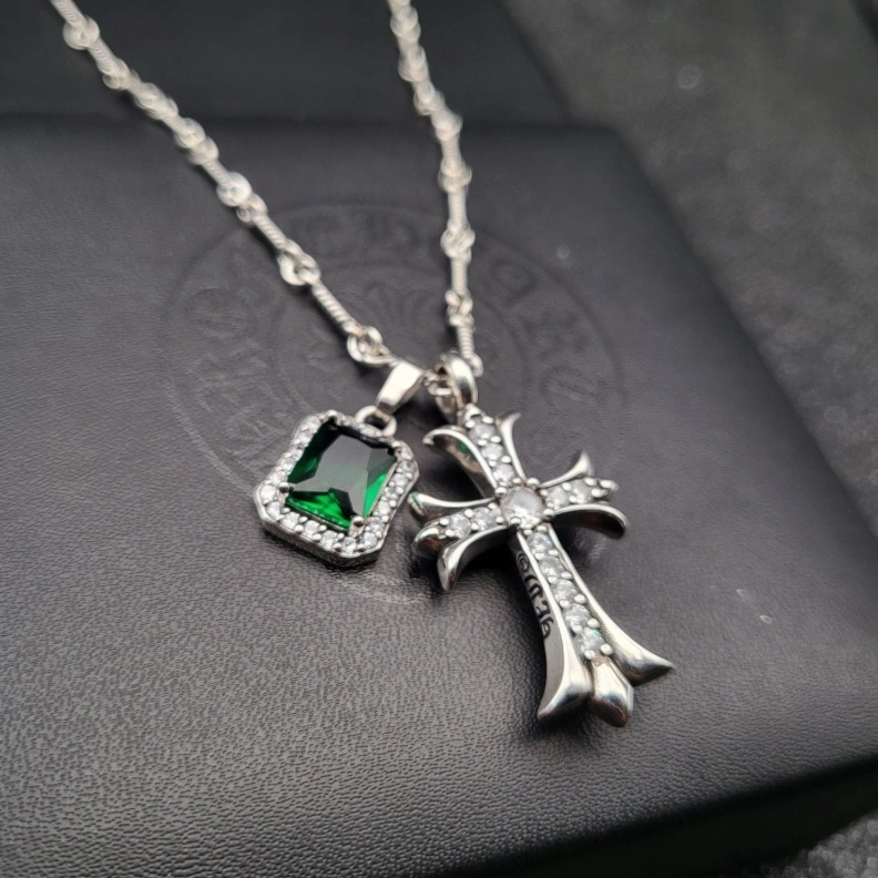 Chrxmx Hxxrts Necklaces Comfortable 297803