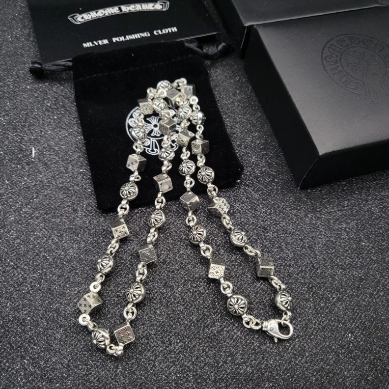 Chrxmx Hxxrts Necklaces Comfortable 297800