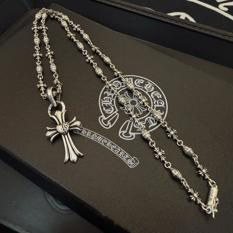 Chrxmx Hxxrts Necklaces Sleek 297814