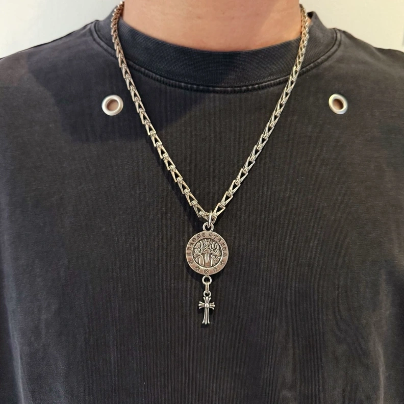 Chrxmx Hxxrts Necklaces Affordable 297794