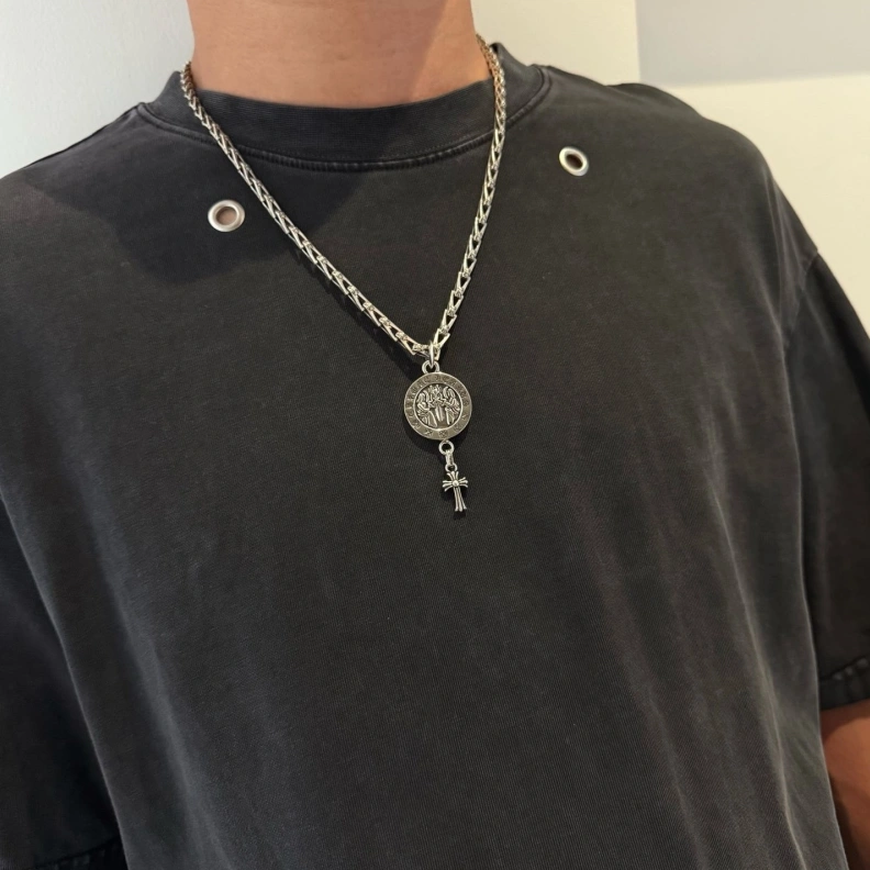 Chrxmx Hxxrts Necklaces Affordable 297794