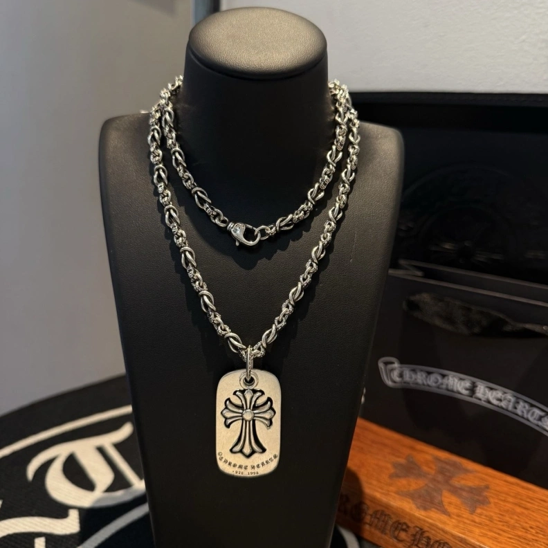 Affordable Chrxmx Hxxrts Necklaces 297797