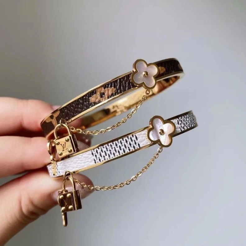 Vibrant LX Bracelets 309542