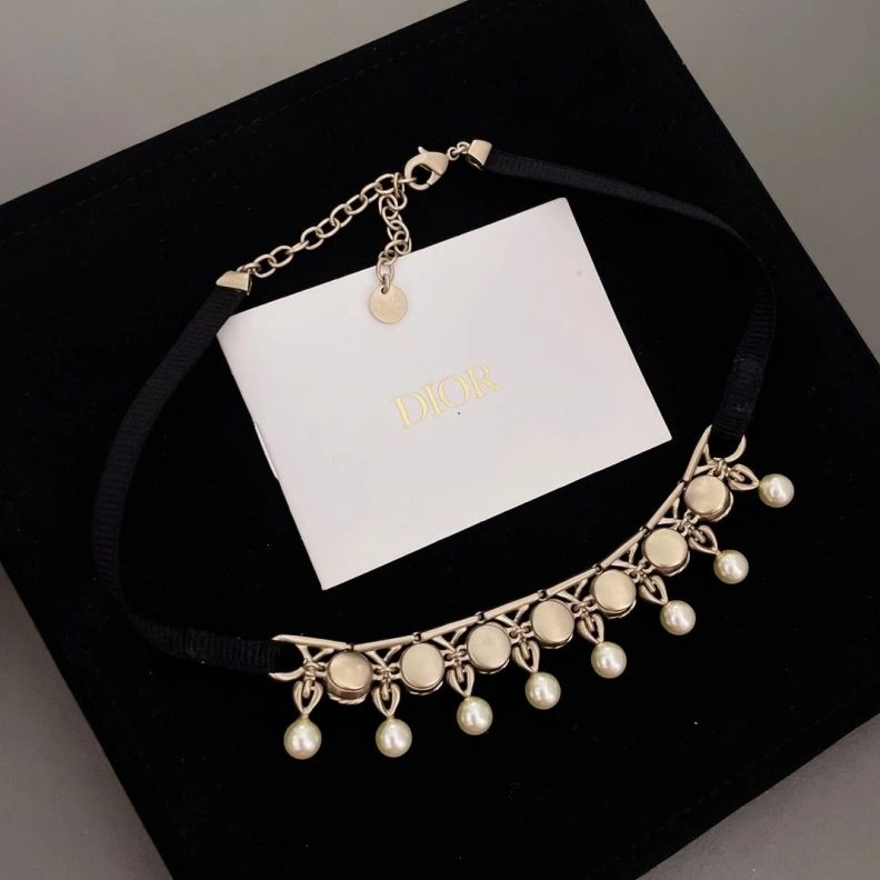 Practical Christian Dxxr Necklaces 294372
