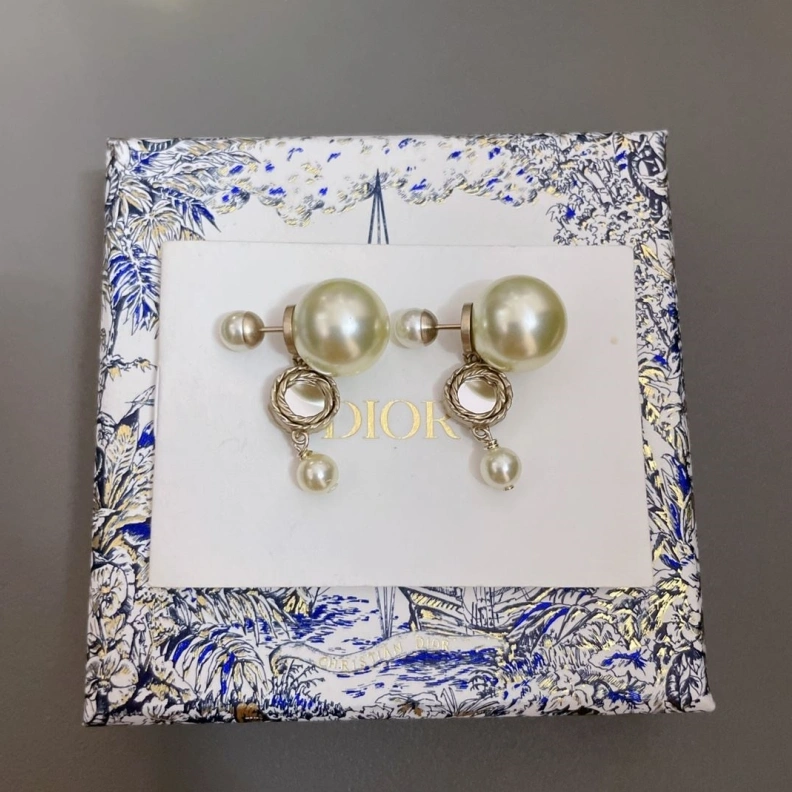 Cozy Christian Dxxr Earrings 294500