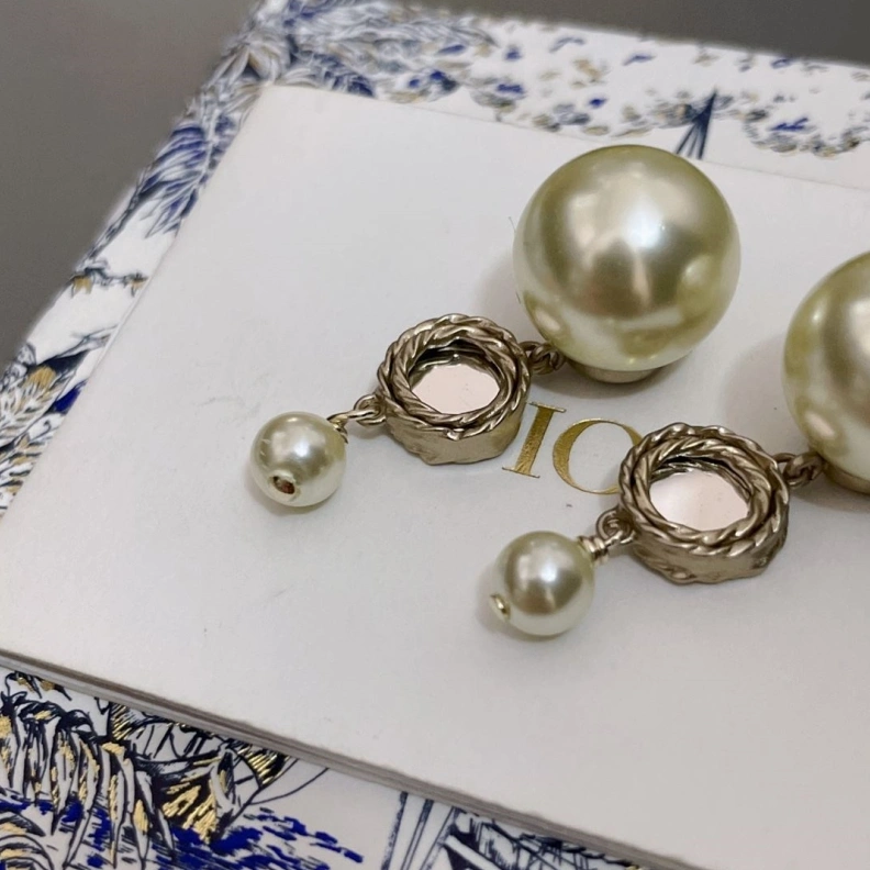 Cozy Christian Dxxr Earrings 294500