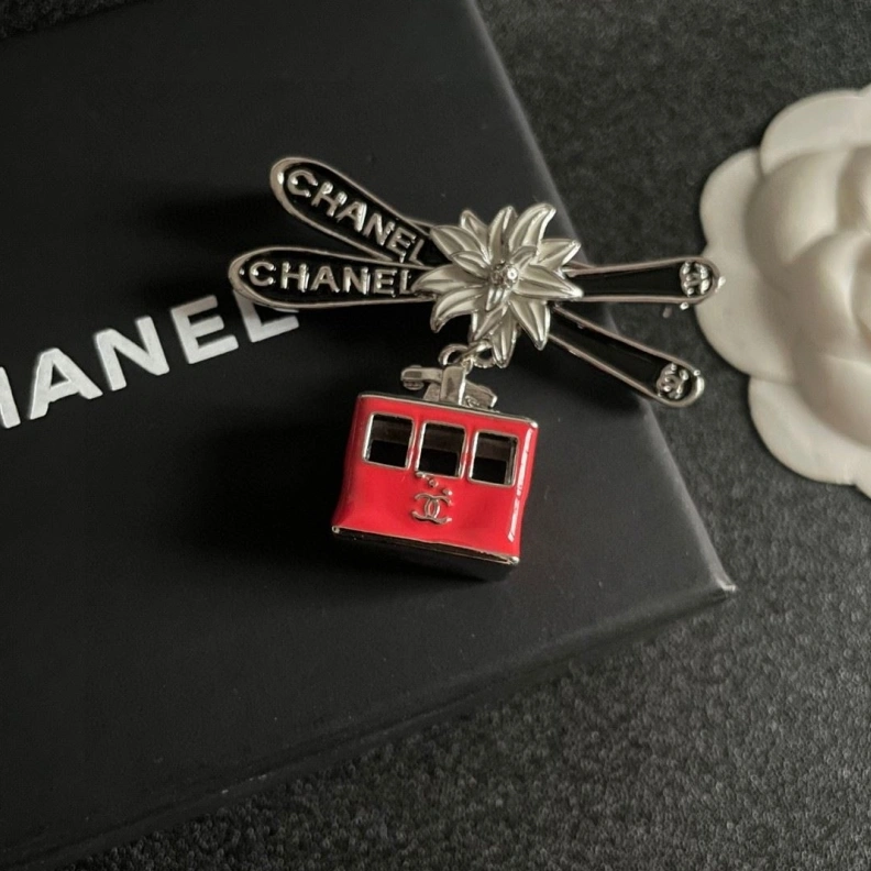 Chxnxl Brooches StreetReady 287801