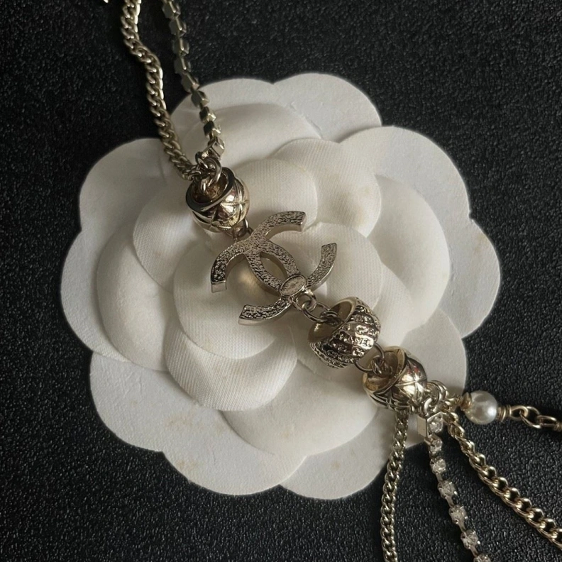 Timeless Chxnxl Necklaces 286737