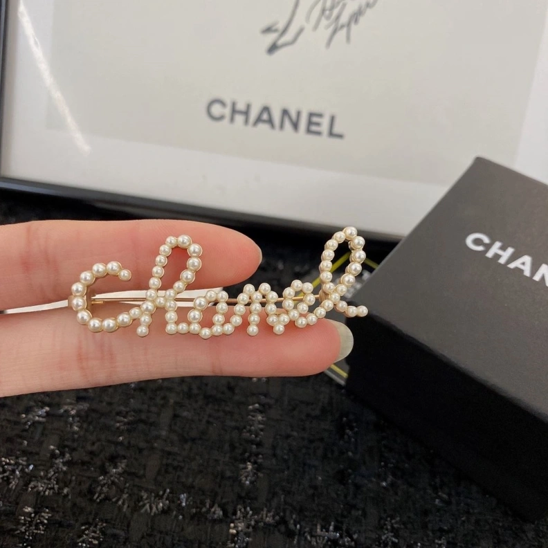 Comfortable Chxnxl Brooches 287794