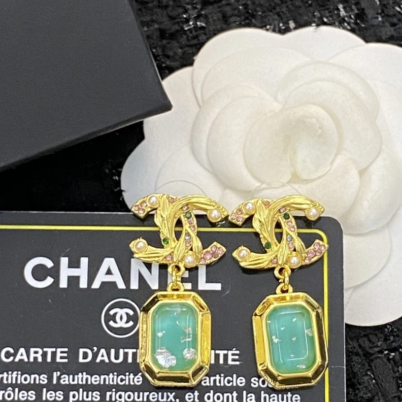 Lightweight Chxnxl Earrings 287325