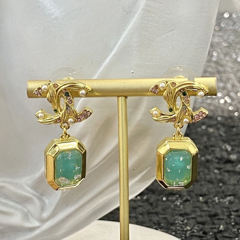 Lightweight Chxnxl Earrings 287325