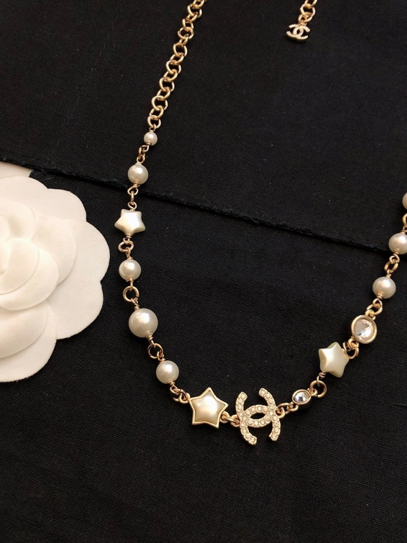Affordable Chxnxl Necklaces 286714