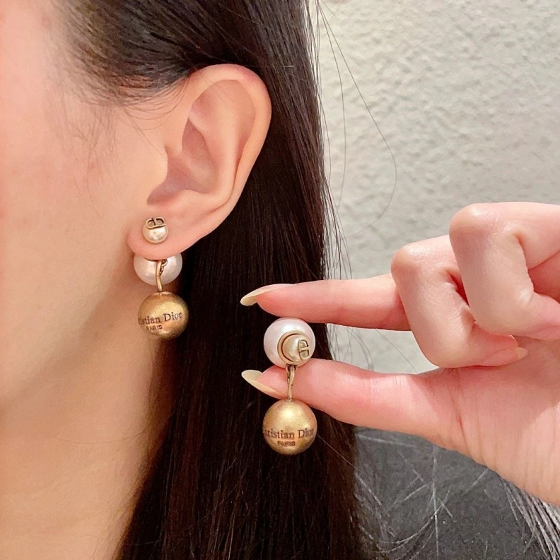 ModernLook Christian Dxxr Earrings 294495