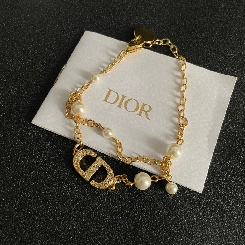 Christian Dxxr Bracelets Trendy 294616