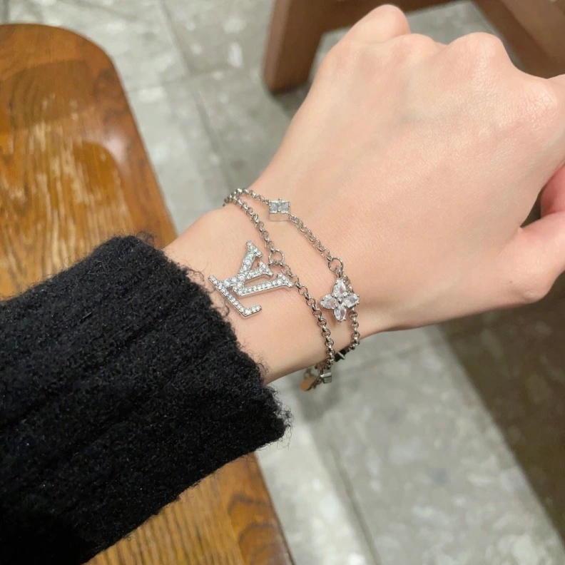 EyeCatching LX Bracelets 309532