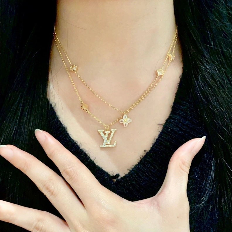 Comfortable LX Necklaces 309317