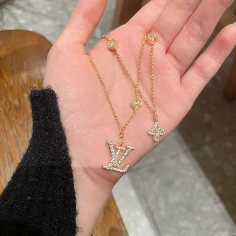 Comfortable LX Necklaces 309317