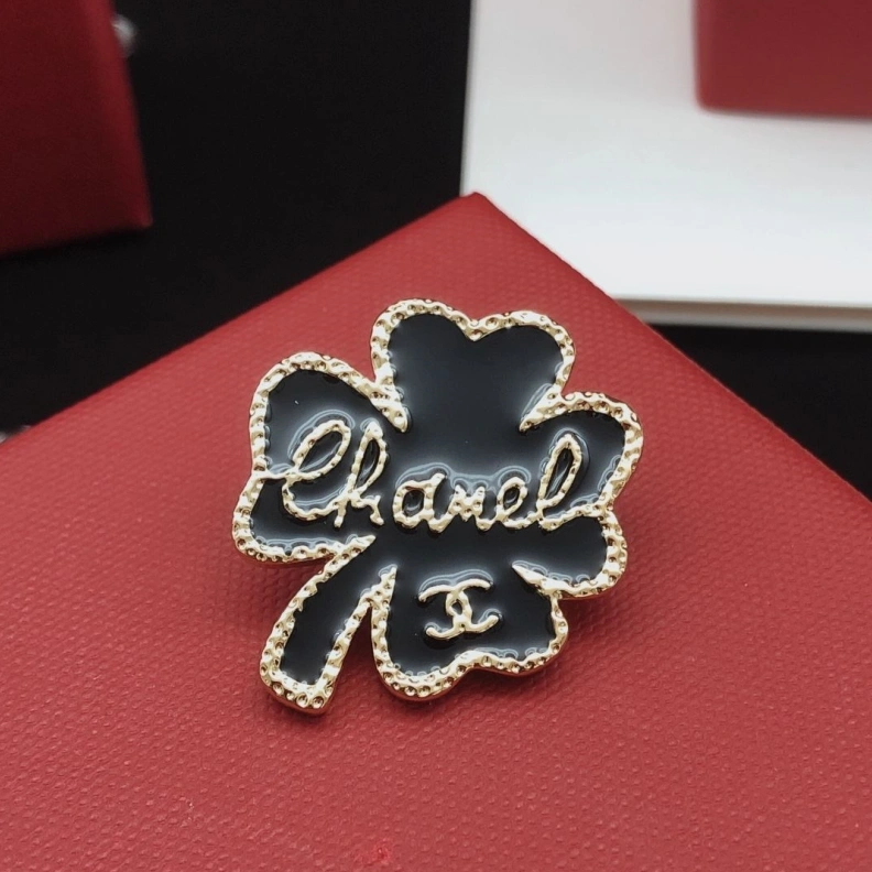 Chxnxl Brooches UrbanStyle 287786