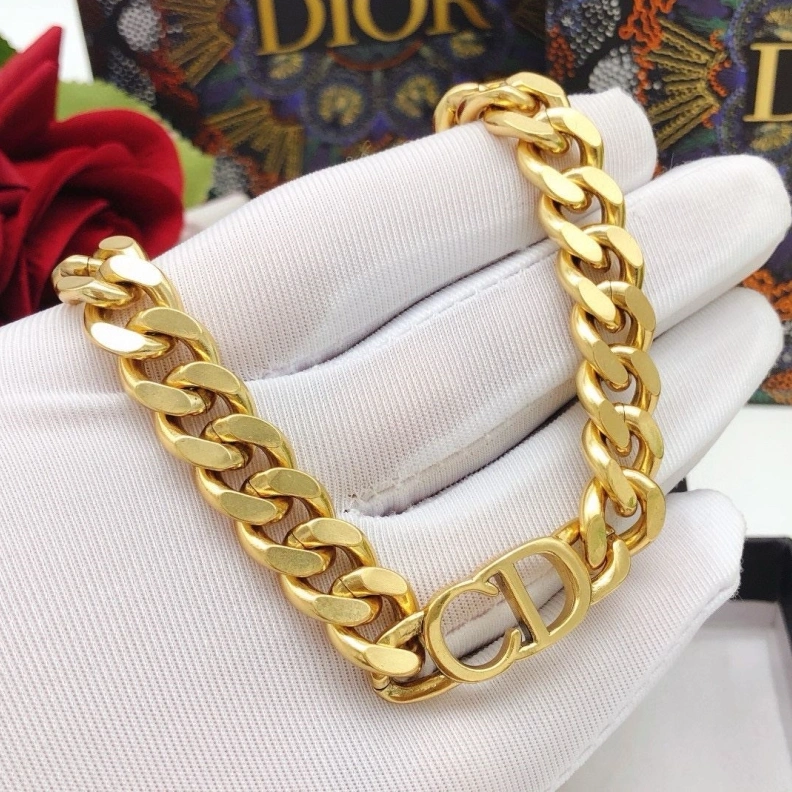 Efficient Christian Dxxr Necklaces 294365