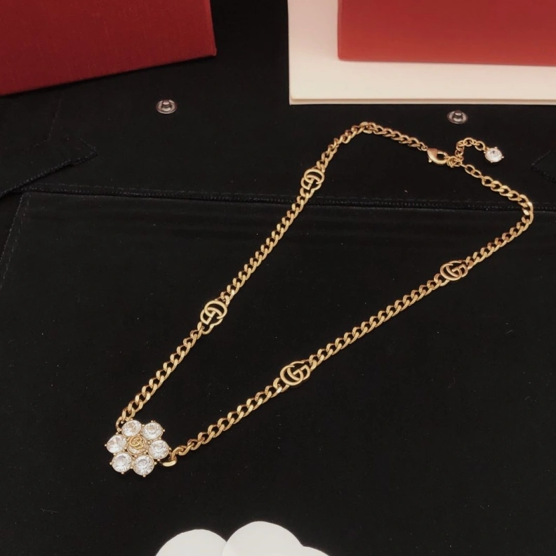 Gxccx Necklaces Refined 303058