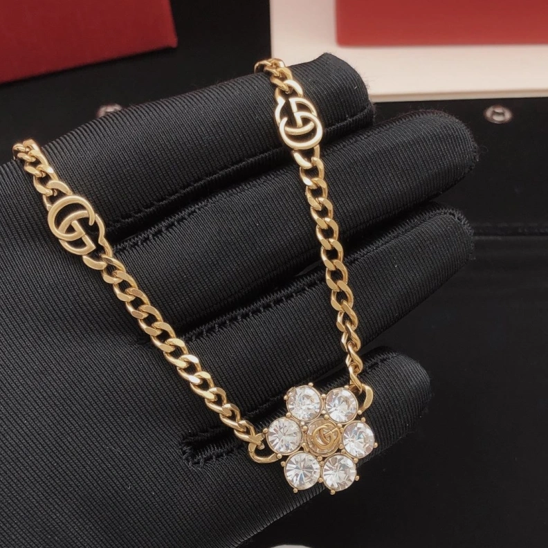 Gxccx Necklaces Refined 303058
