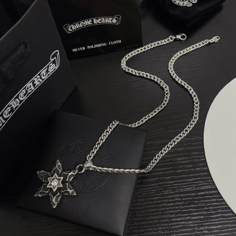 Chrxmx Hxxrts Necklaces SportInspired 297788