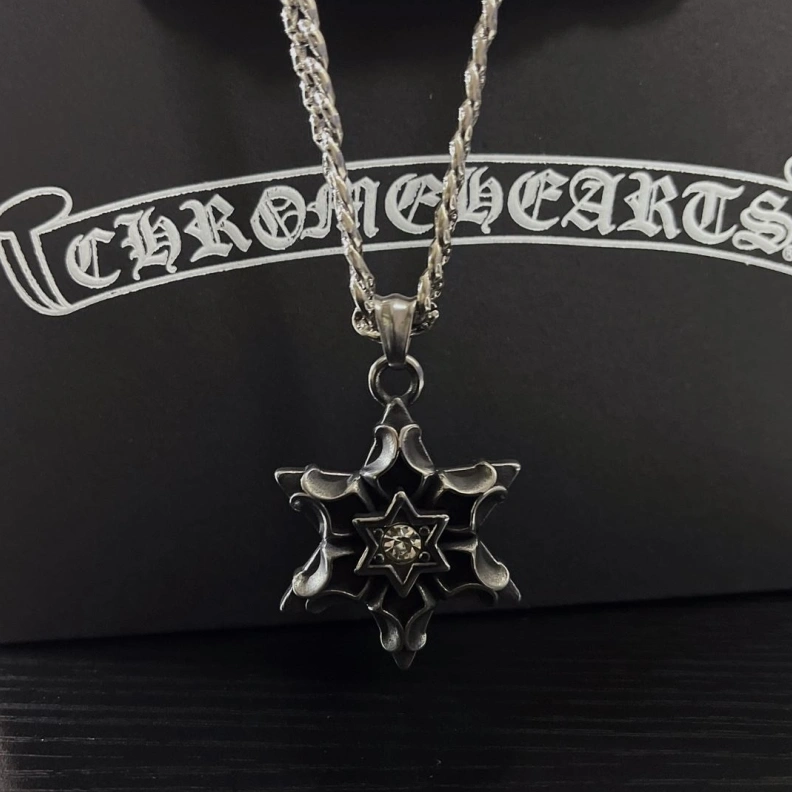 Chrxmx Hxxrts Necklaces SportInspired 297788