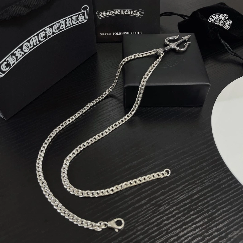 Chrxmx Hxxrts Necklaces Lightweight 297789