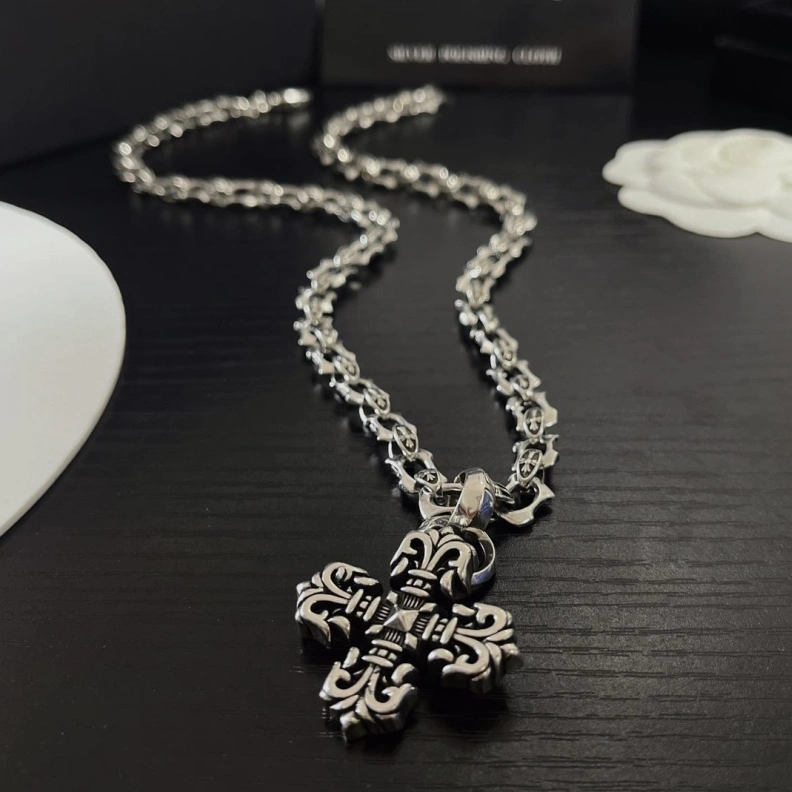 Chrxmx Hxxrts Necklaces Stylish 297790