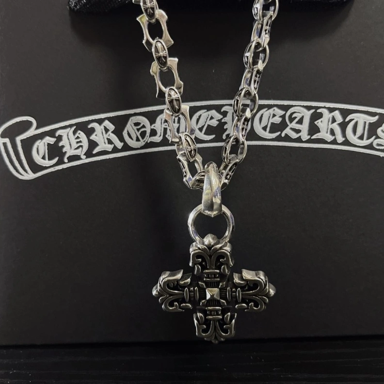 Chrxmx Hxxrts Necklaces Stylish 297790