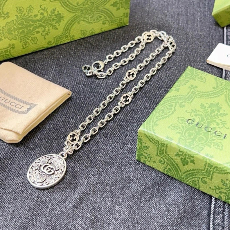 Fashionable Gxccx Necklaces 303052