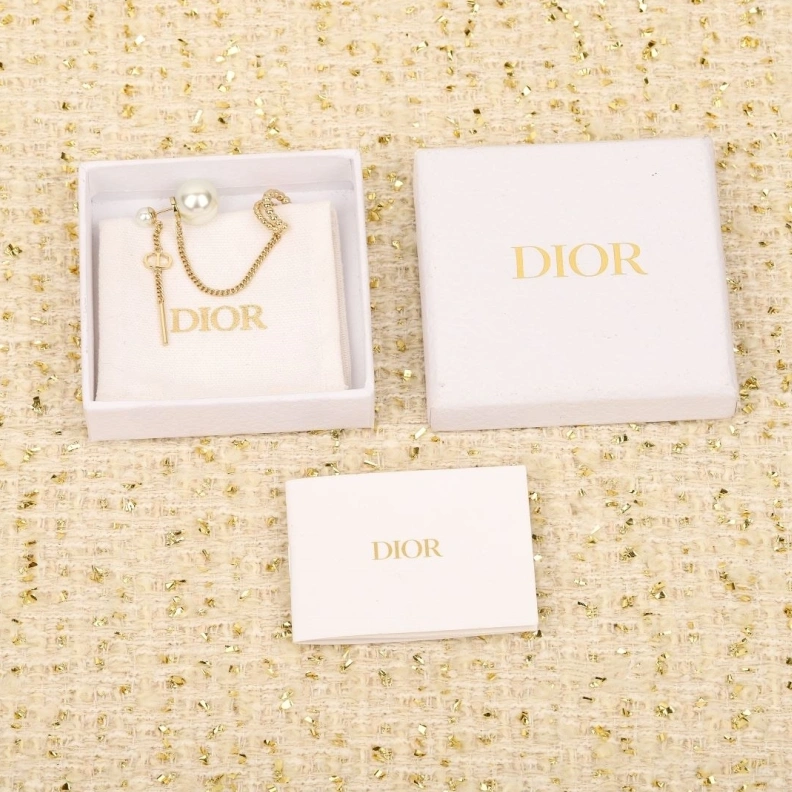 Christian Dxxr Earrings Versatile 294487