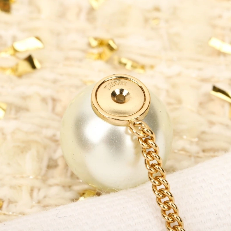 Christian Dxxr Earrings Versatile 294487