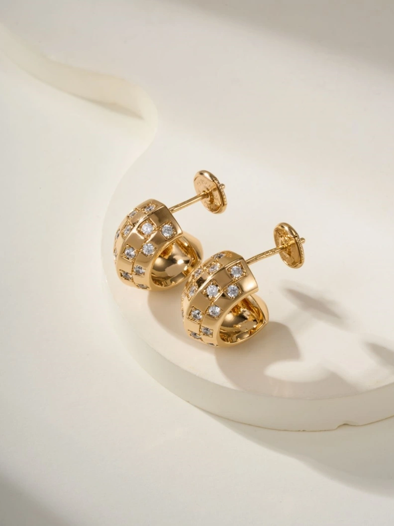 Trendy LX Necklaces 309307