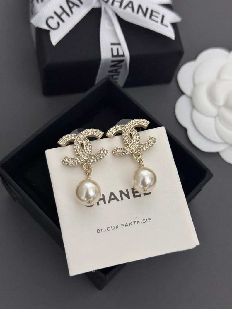 Sleek Chxnxl Earrings 287278