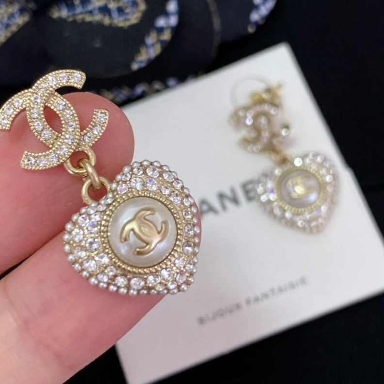 Resilient Chxnxl Earrings 287275