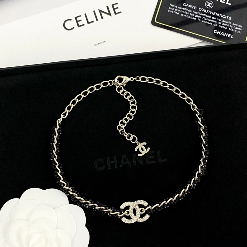 Resilient Chxnxl Necklaces 286715