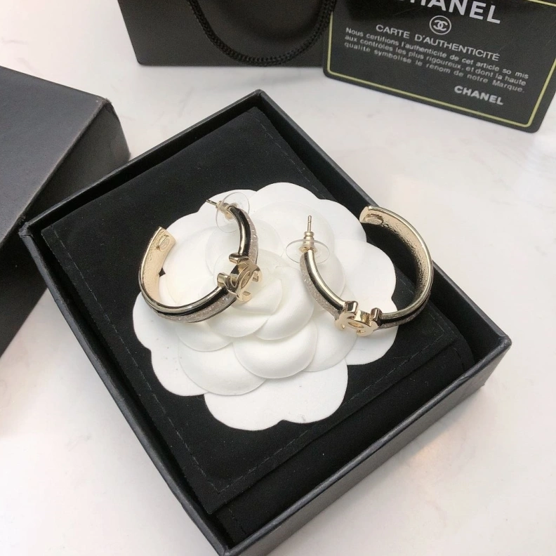 Unique Chxnxl Earrings 287257