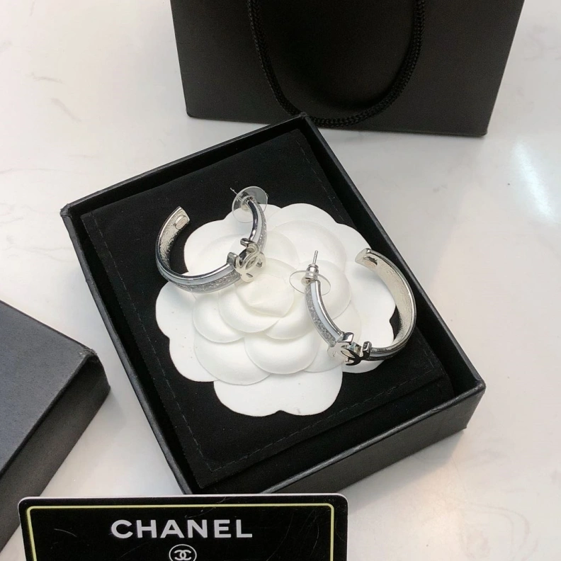 Unique Chxnxl Earrings 287257