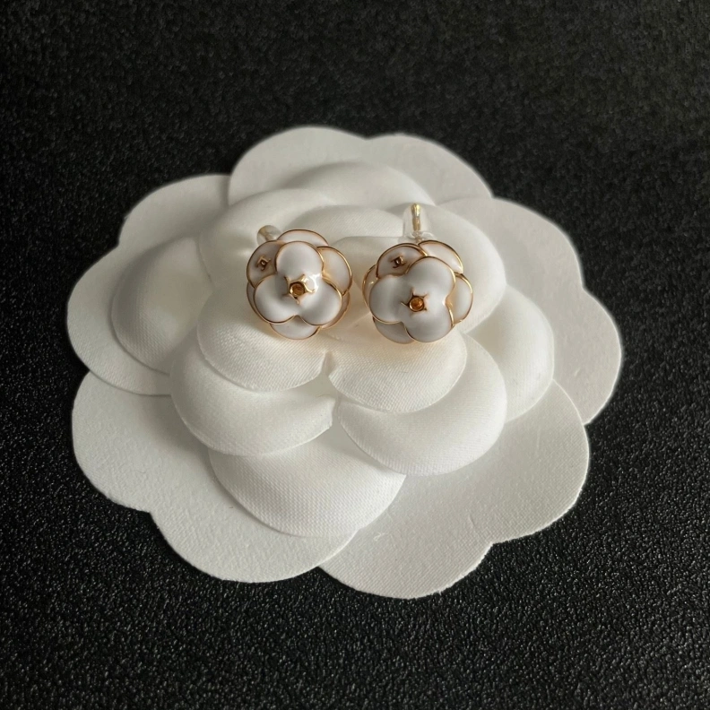 EasyMatch Chxnxl Earrings 287250