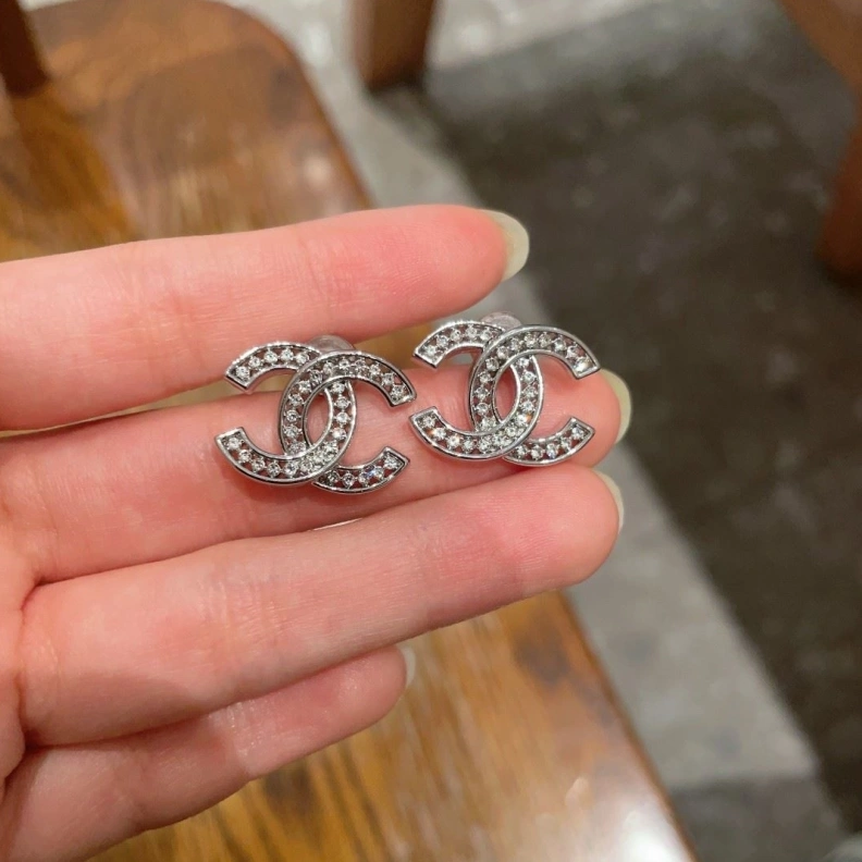Reliable Chxnxl Earrings 287253