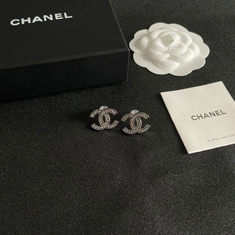 Reliable Chxnxl Earrings 287253