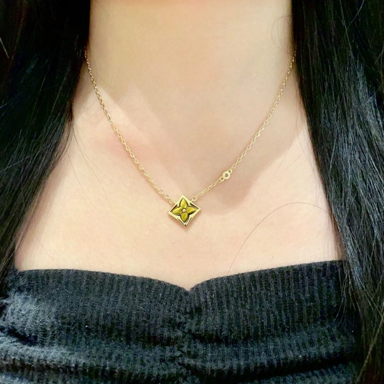 LX Necklaces WellDesigned 309302