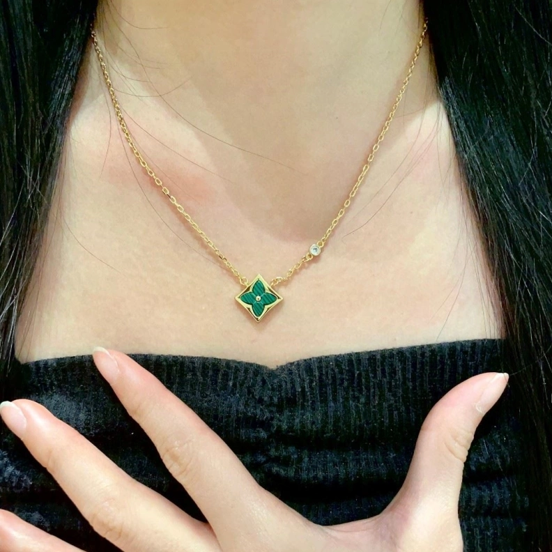 UrbanStyle LX Necklaces 309303