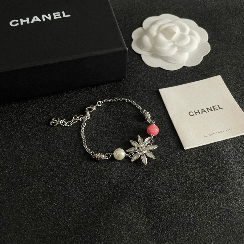 Bold Chxnxl Bracelets 287927