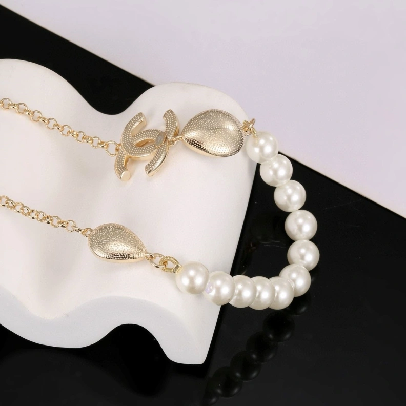 Modern Chxnxl Necklaces 286701